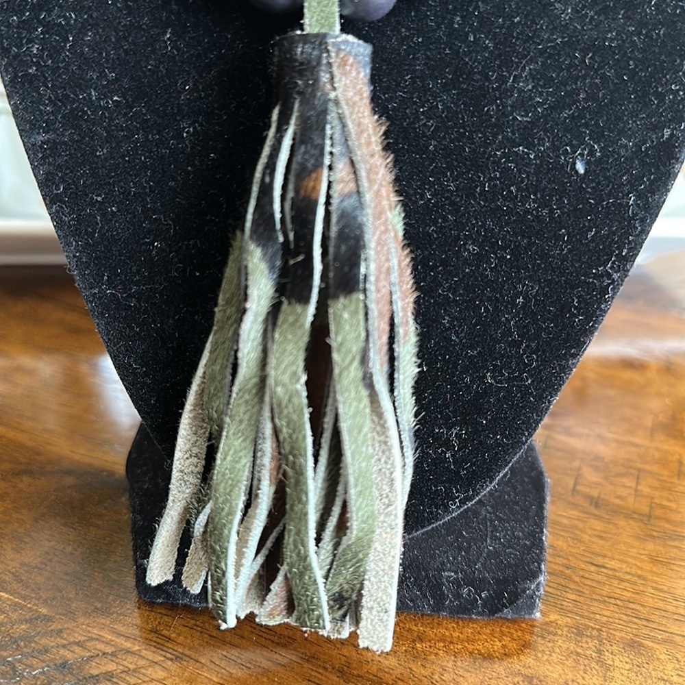 Cato Necklace - Picture 4 of 7